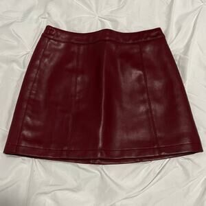 FOREVER 21 Girls Size 9/10 Faux Leather Skirt